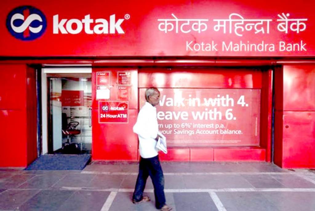 Panchkula Municipal Corporation Fund Scam Kotak Mahindra Bank Deputy VicePresident Surrenders